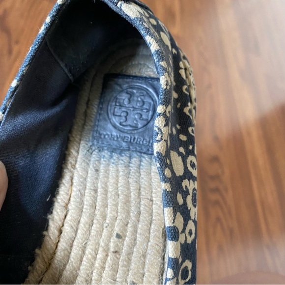 Tory Burch size 7 espadrilles - Picture 6 of 14